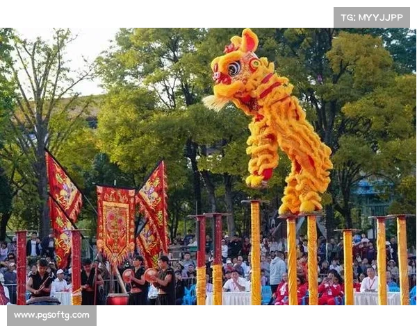 广东佛山队高桩南狮在龙狮运动世锦赛中成功卫冕 再创辉煌 广东佛山队高桩南狮在龙狮运动世锦赛中成功卫冕 再创辉煌